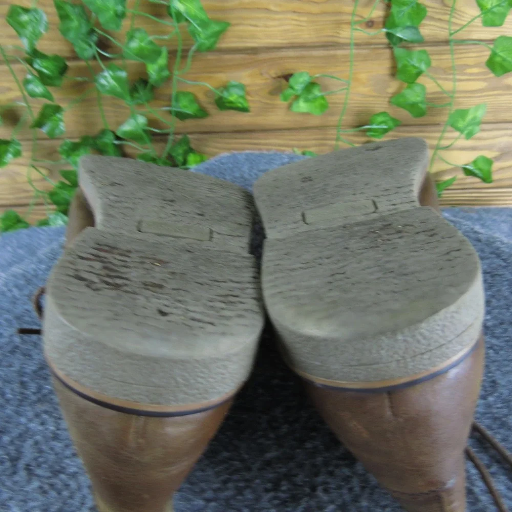 St. John's Bay Men's 11 Brown Leather Chukka Desert Ankle‎ Boots Lace-Up